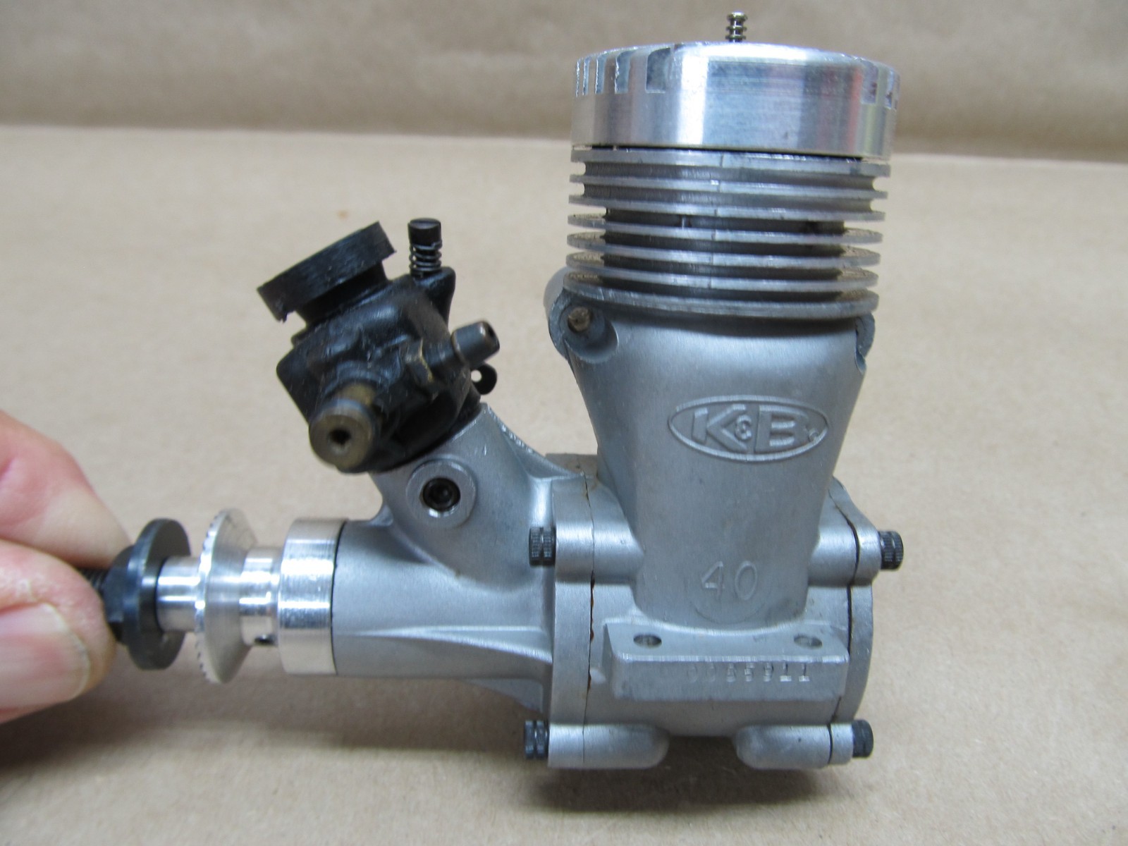 K & B .40 R/C Engine With Irvine Carburetor