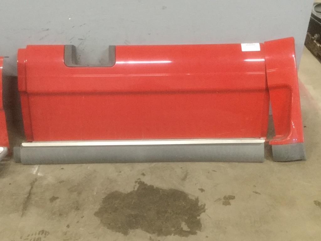 For 2011 FREIGHTLINER CASCADIA 125 SIDE FAIRING Left ,  IL