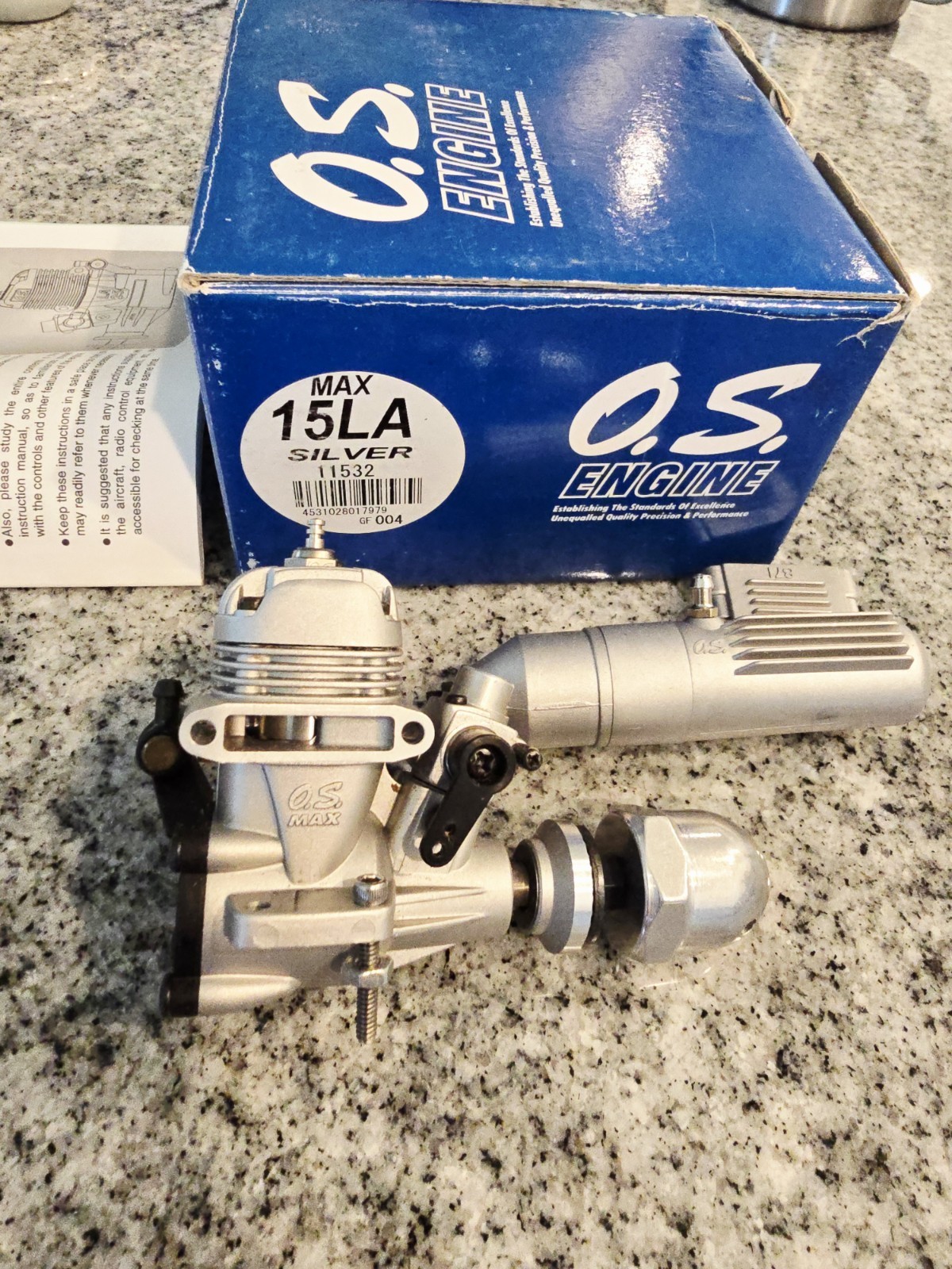 OS MAX 15 LA Nitro RC Engine Glow Motor 11532 & Muffler - Silver W/Extra Stuff