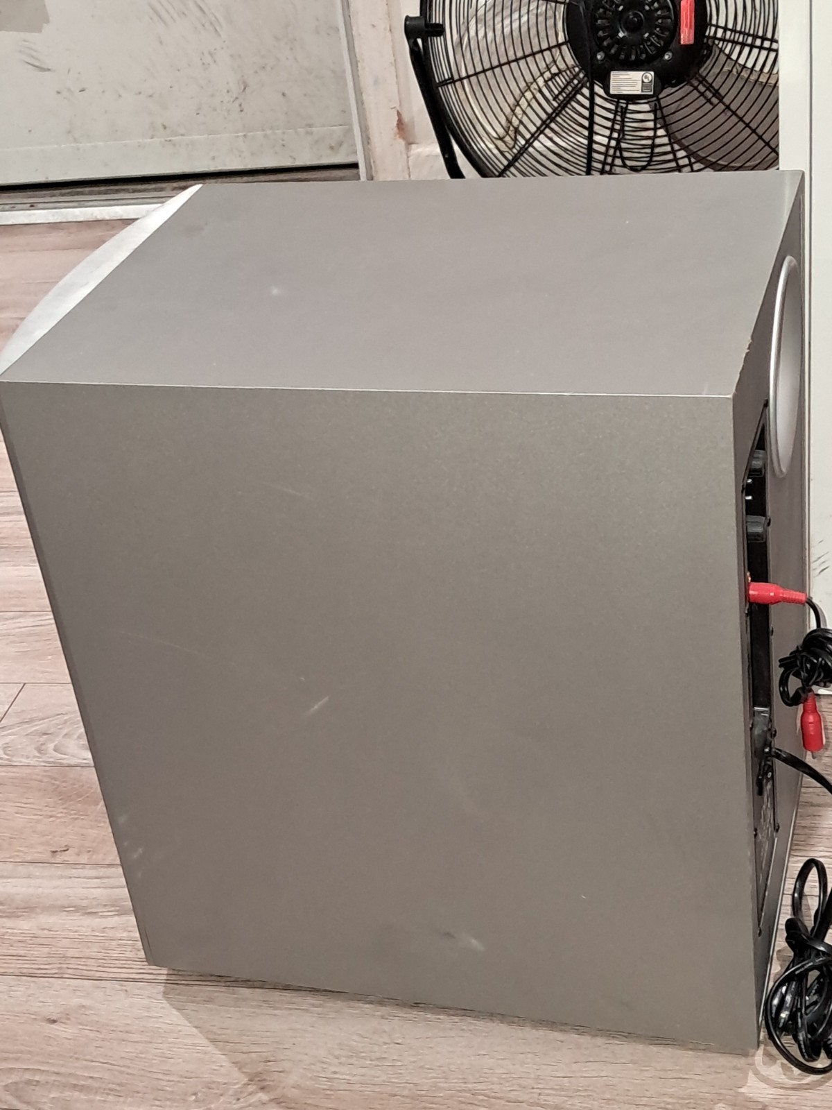 2 Infinity SAT 1100 Seaker and Subwoofer