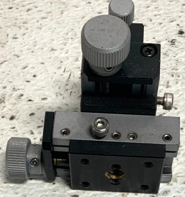 Edmund Optics 2-Axis Optical Stage Micrometer Standard Positioning Linear 253D