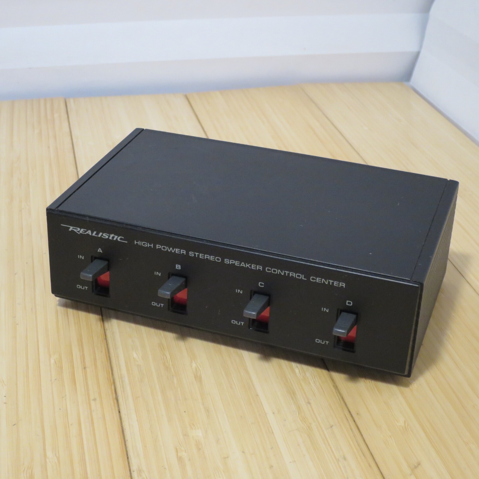 REALISTIC High Power Stereo Speaker Control Center CAT NO 40-136