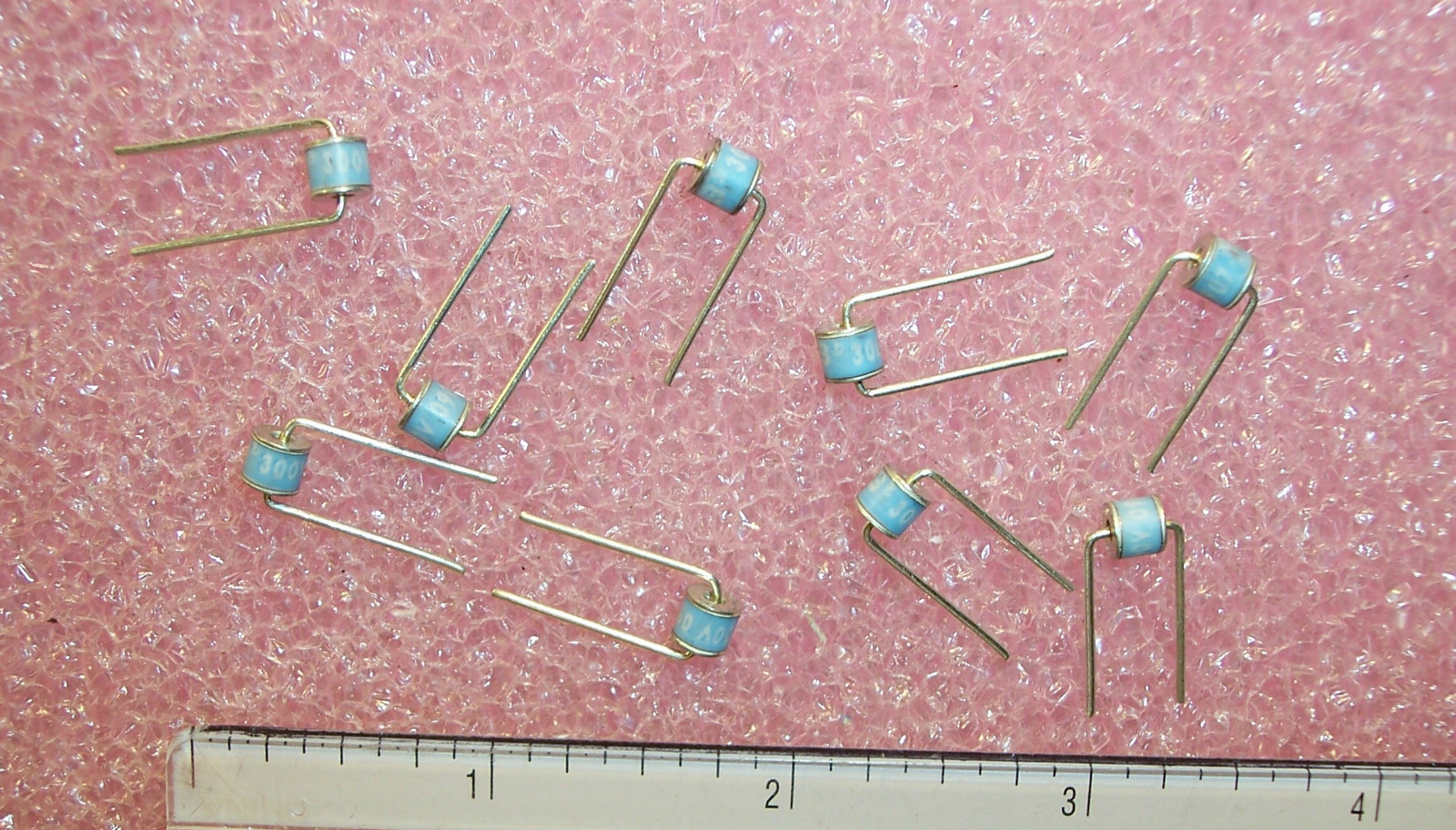 QTY (100) 2035-30-B5LF BOURNS 2-POLE RADIAL GAS DISCHARGE TUBES 300V ROHS