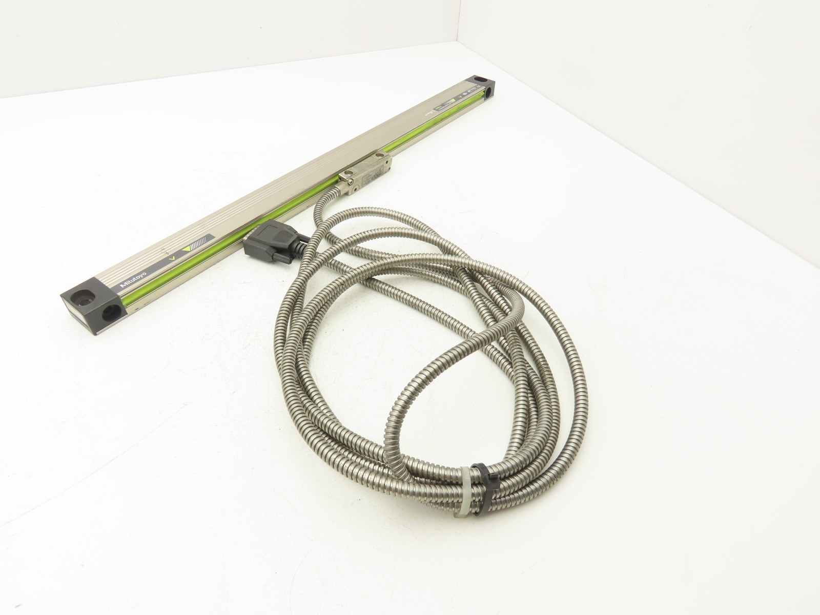 Mitutoyo AT715-400 ABS Absolute Linear Digital Scale Encoder 400mm 16" Travel