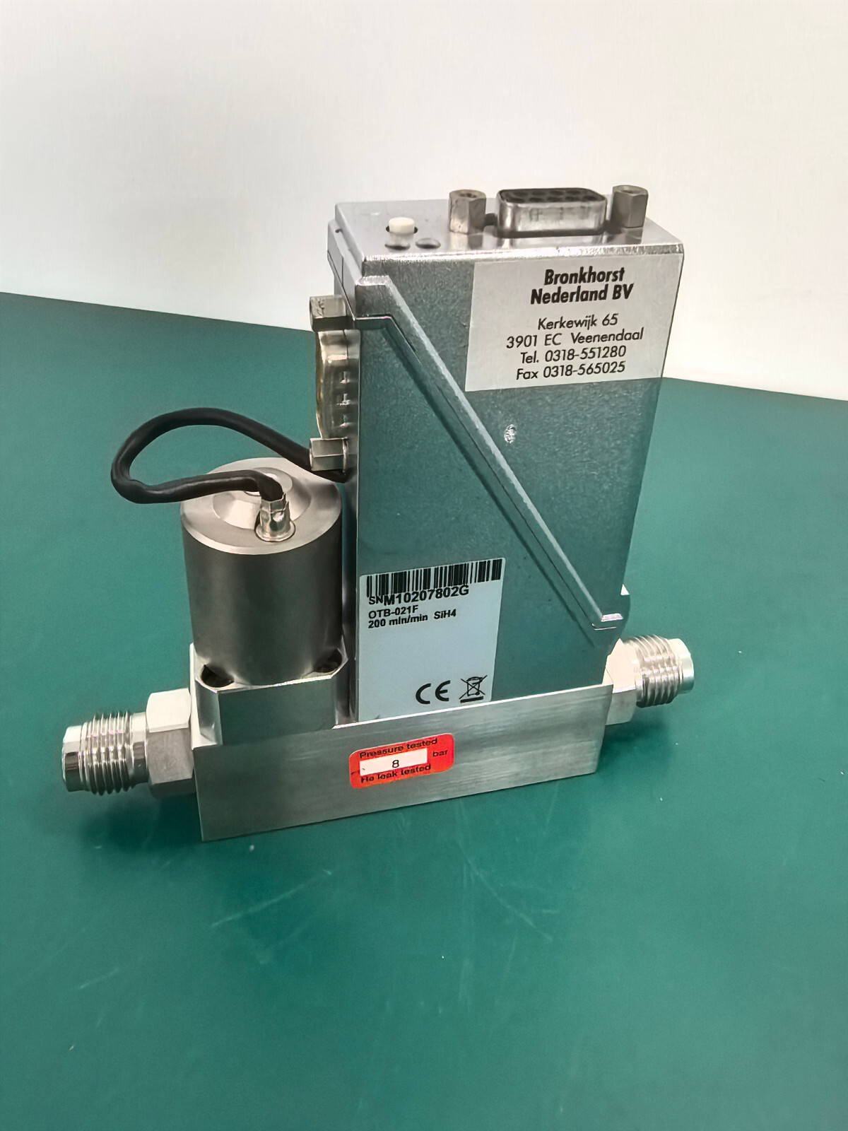 Bronkhorst HIGH-TECH OTB-021F Mass Flow Controller SIH4 200SCCM 4V