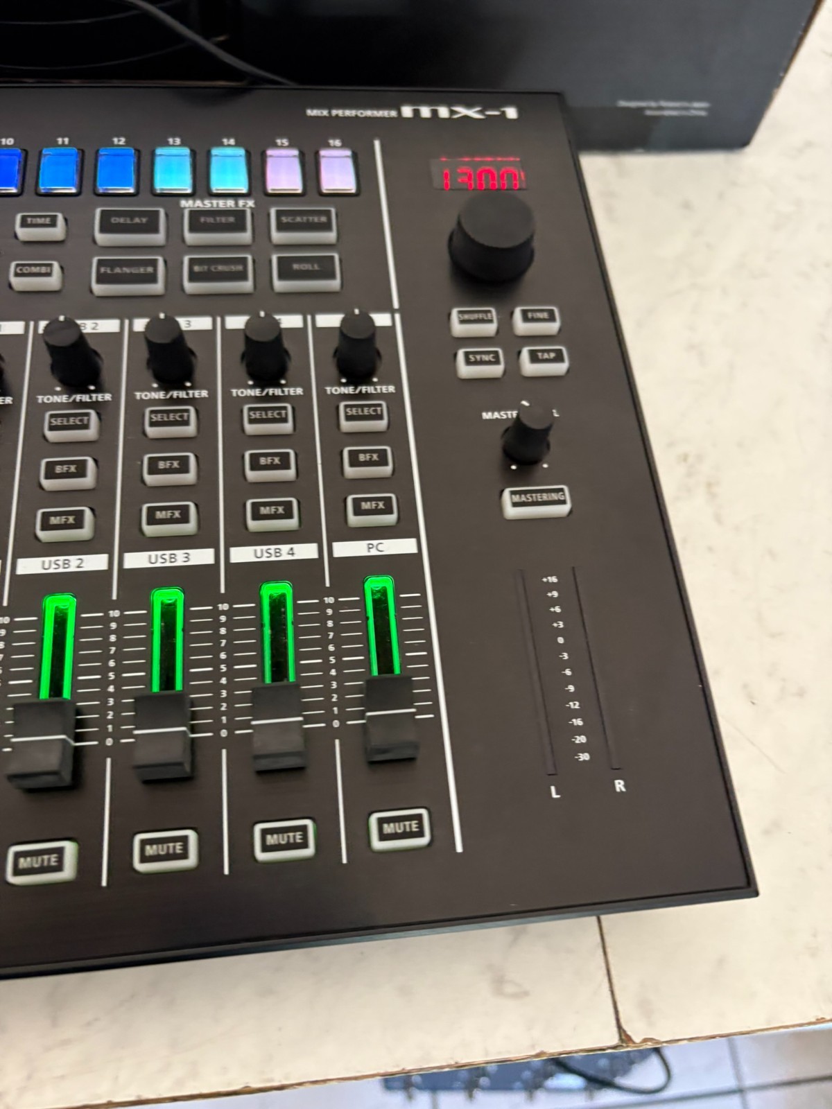 roland MX1