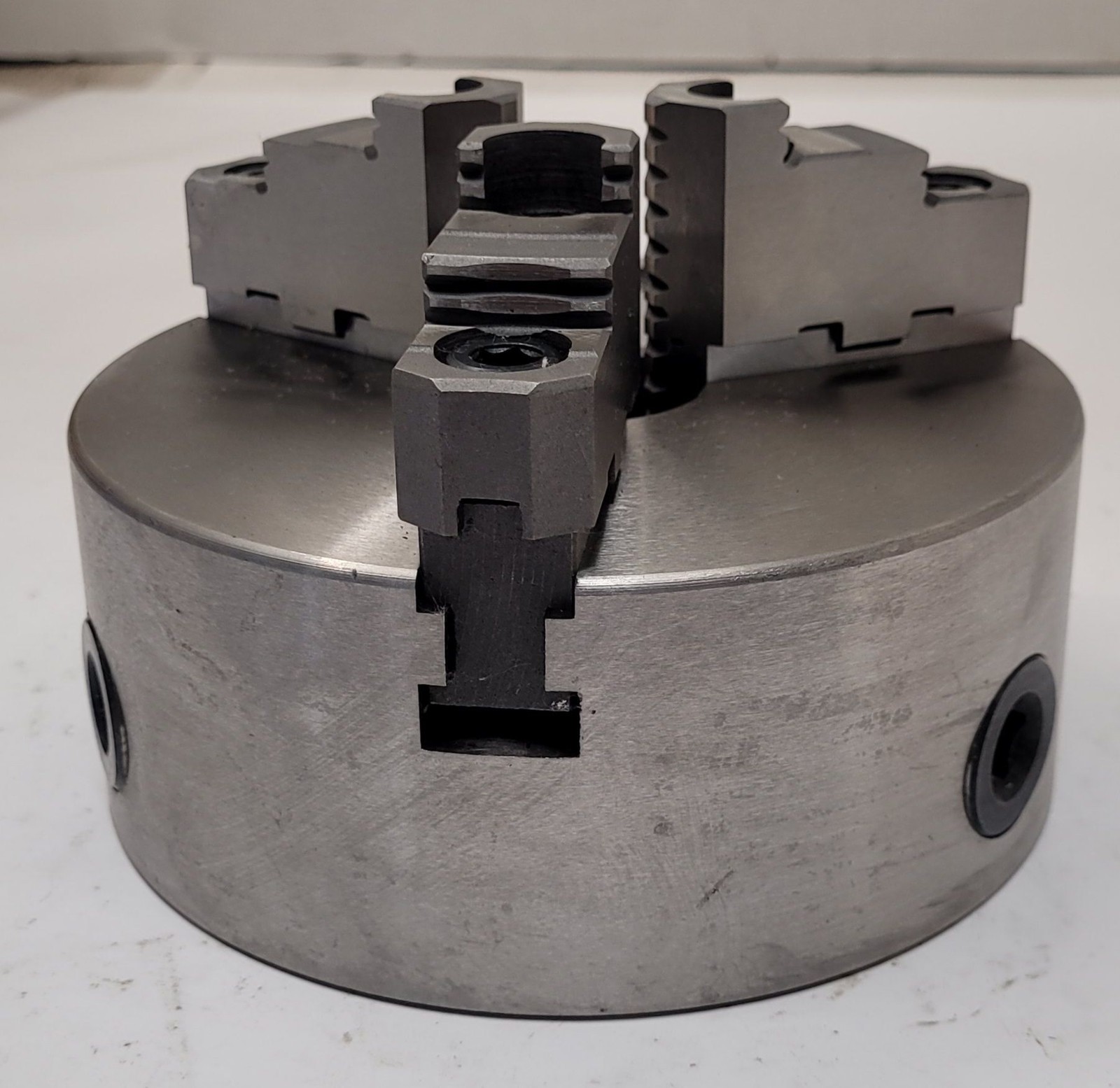 6in Precision Chuck – 3 Jaw