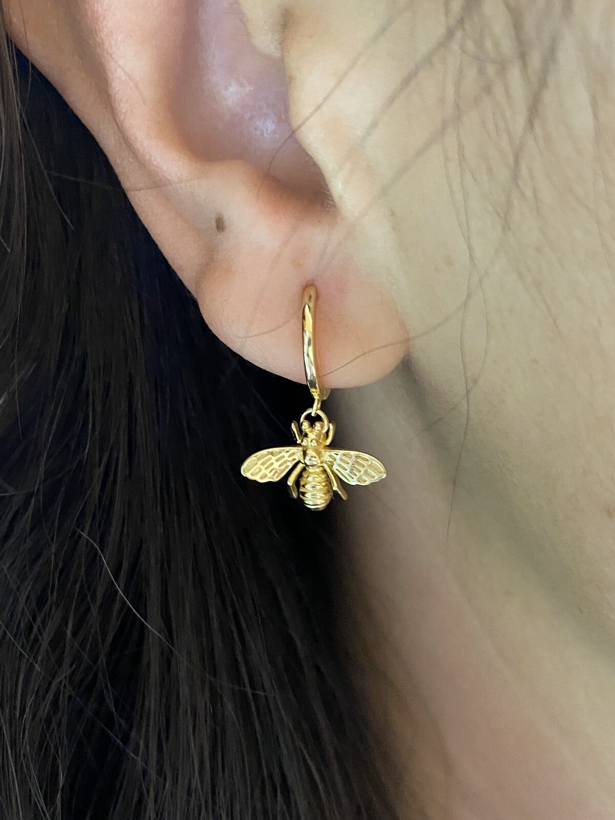 18k Gold Plated S925 Silver Bee Hoop Minimalist Earrings Gold Bee Earrings Gift
