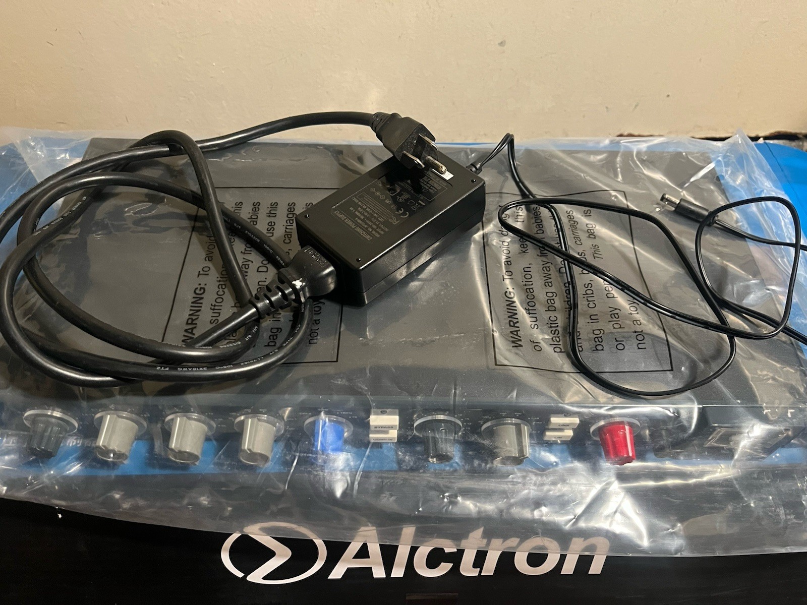 Alctron Cp540v2 Signal Compressor & Limiter