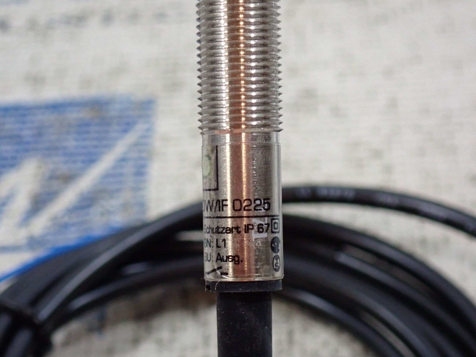 IFM Efector IFA 2004-ABOW/IF0225 Inductive Sensor