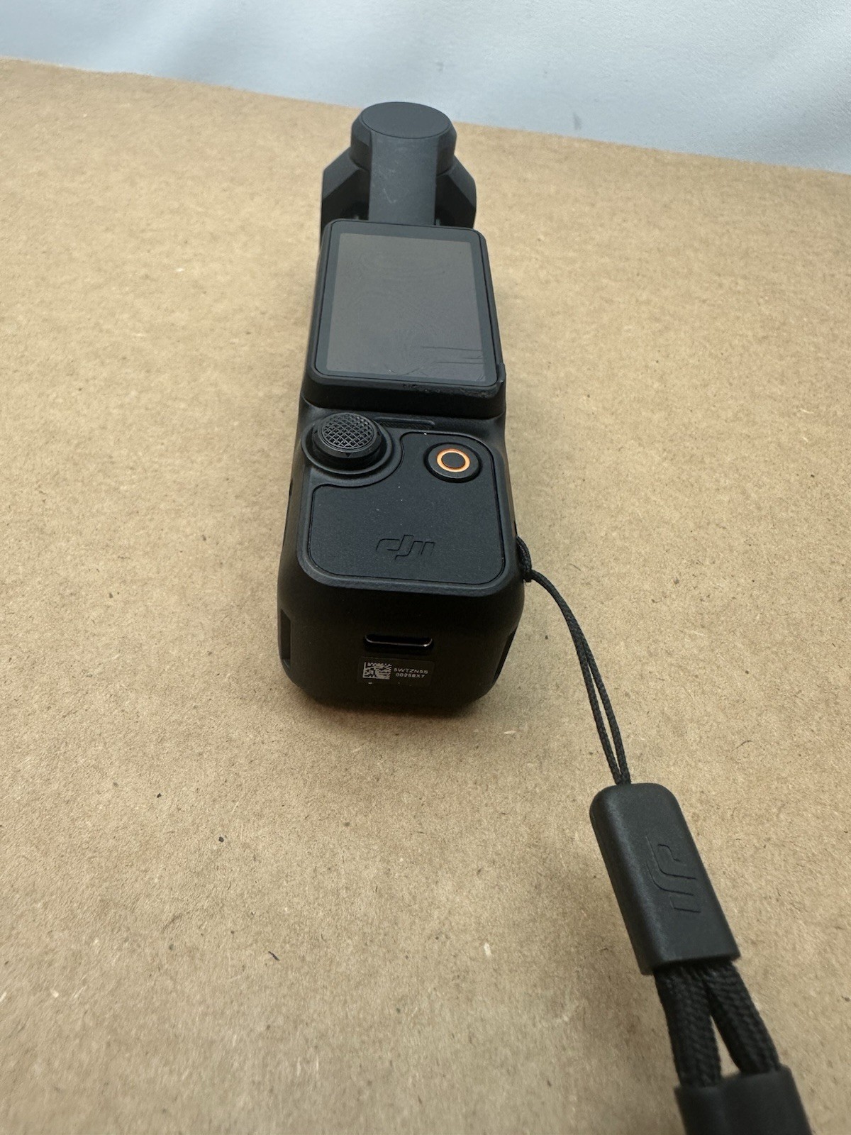 DJI Osmo Pocket 3 Black w/ Case - DONT GO PAST 1% WHEN CHARGING -FOR PARTS AS IS