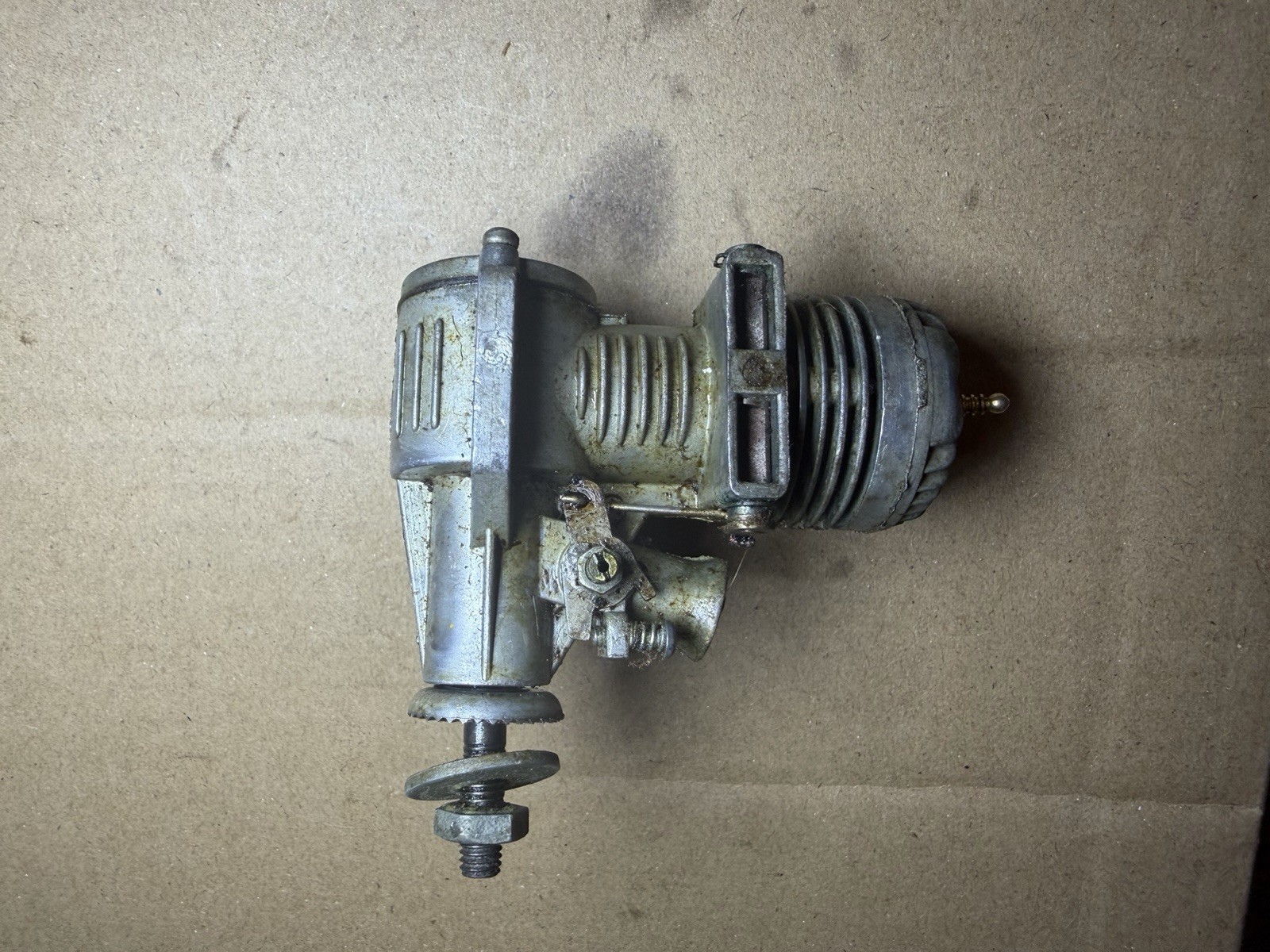 Fox 15 C/L Slant Plug Model Airplane Glow Engine Vintage