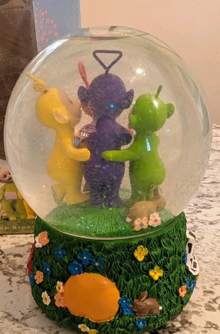 Teletubbies Glitter Globe Snow Globe 1998 Bloomingdale's Exclusive IOB Rare