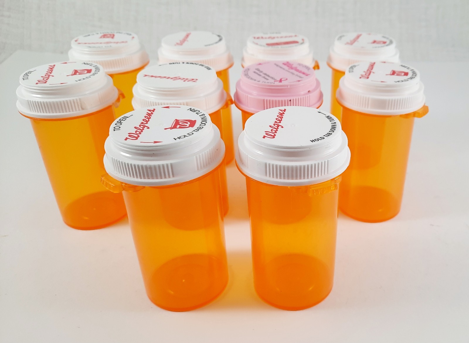 Lot of 10 PM-40 Empty Rx Pill Bottles Plastic   w/child proof lids