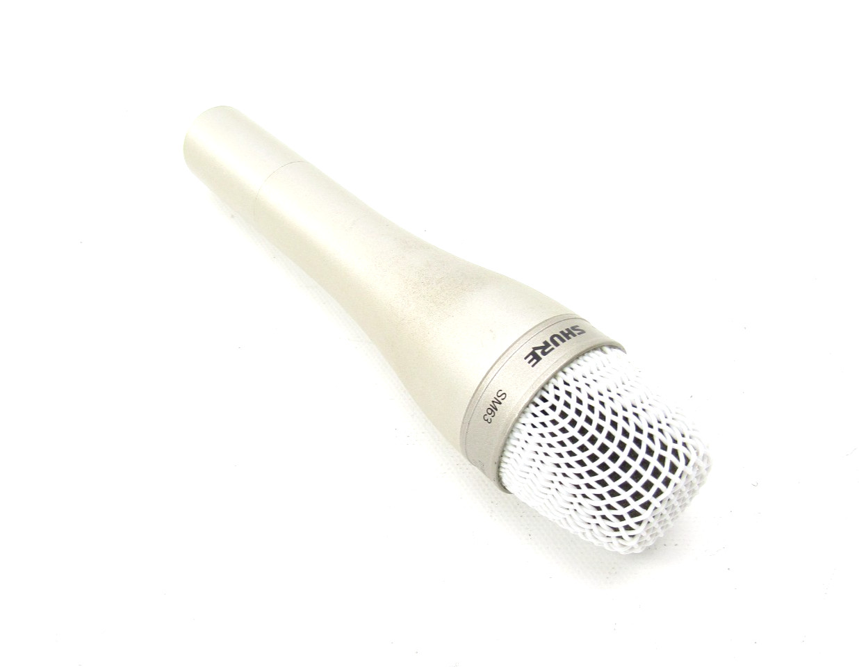 Shure SM63 Dynamic Low Z Omnidirectional Handheld 3-Pin XLR Microphone