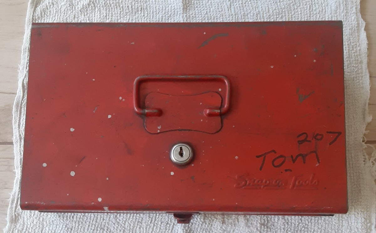 Vintage 1971 Snap On KRA65B - Locking Tool box with Sliding Drawer -No Keys