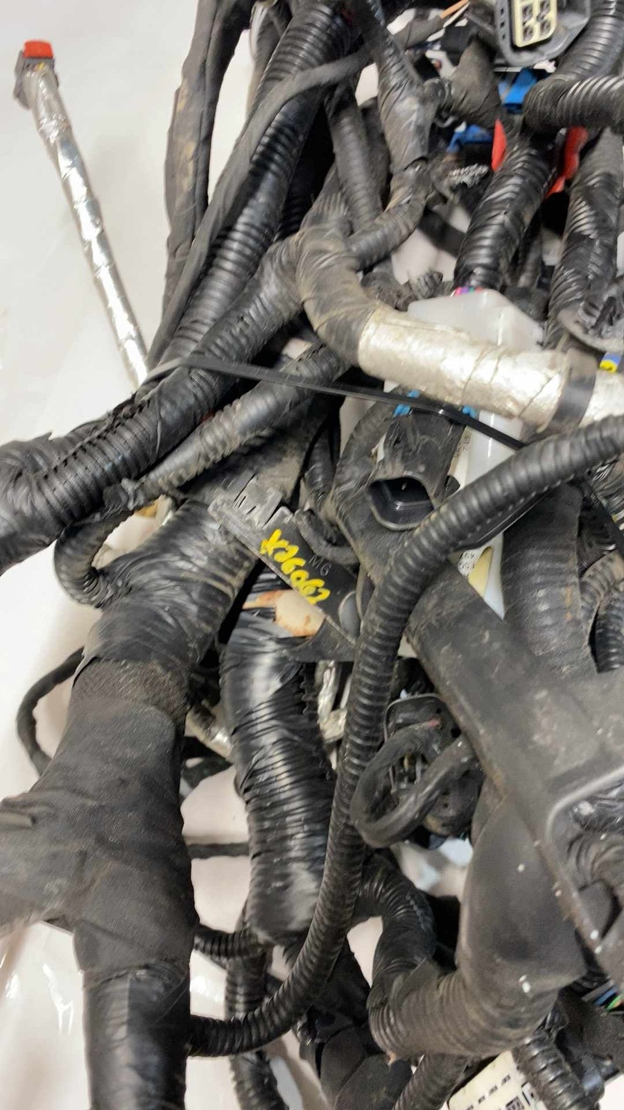 15-17 CHEVY TRAVERSE BUICK ENCLAVE 3.6 Wire Harness (engine) 84216869