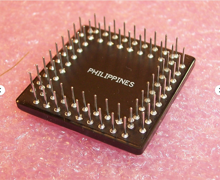 QTY (2) XC87DLC-33 IIT 68 PIN PGA PACKAGE 32 bit 33 MHz MICROPROCESSOR NOS