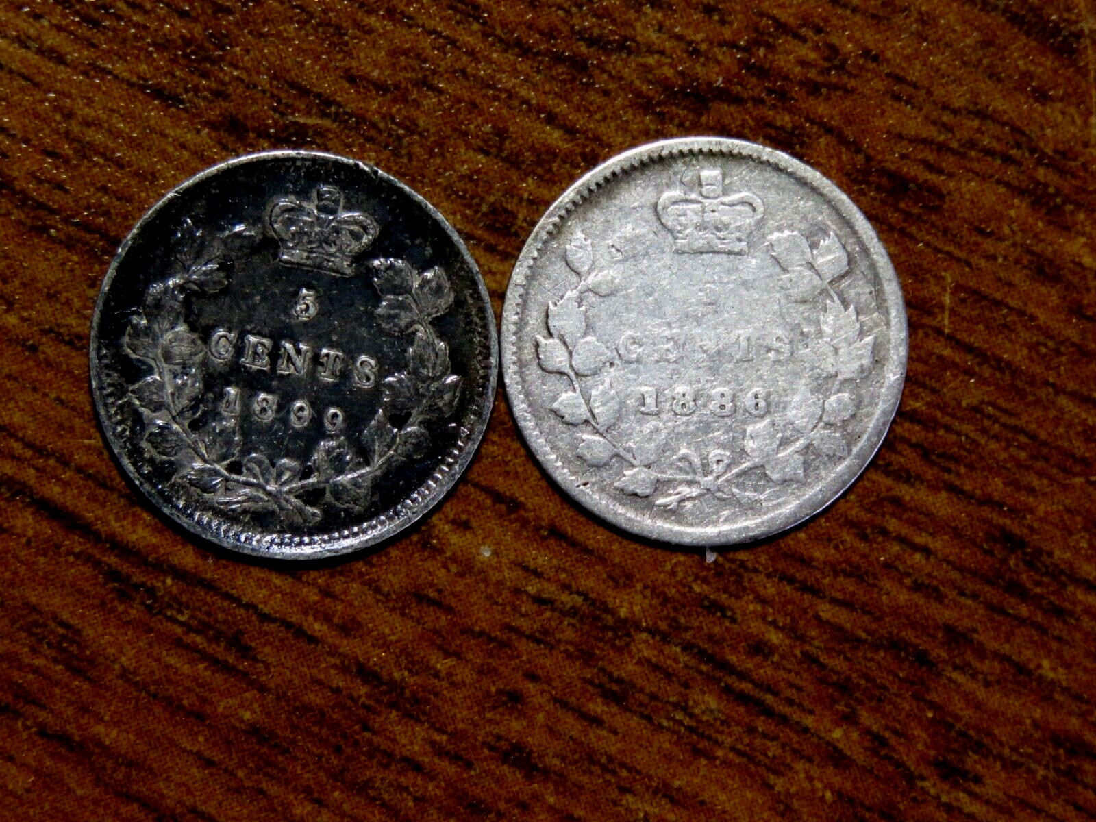 Canada Genuine Two Different  5 Cent Silver Coins #30 R2