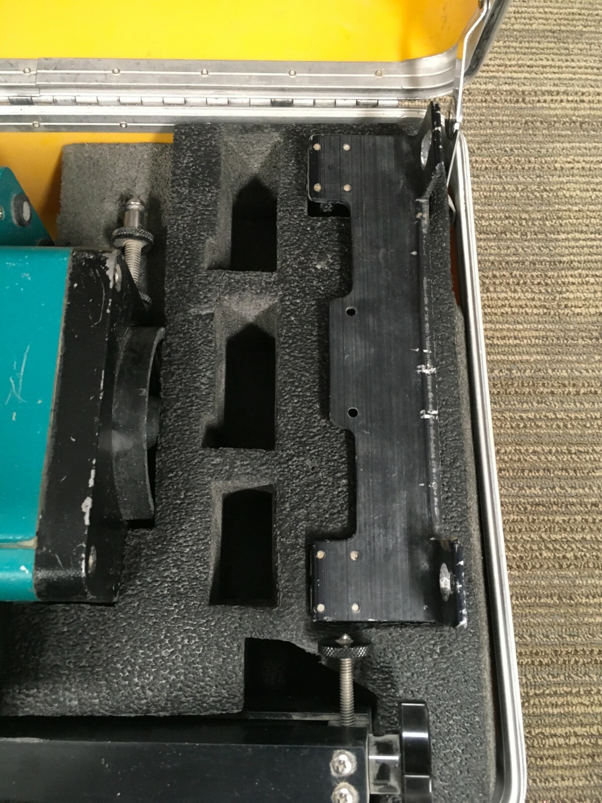 LCI Lasers 731 Laser System