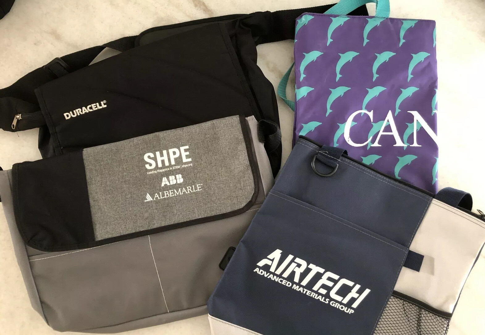Computer Bags Lot Of 4 Duracell Albemarle Airtech Cancun