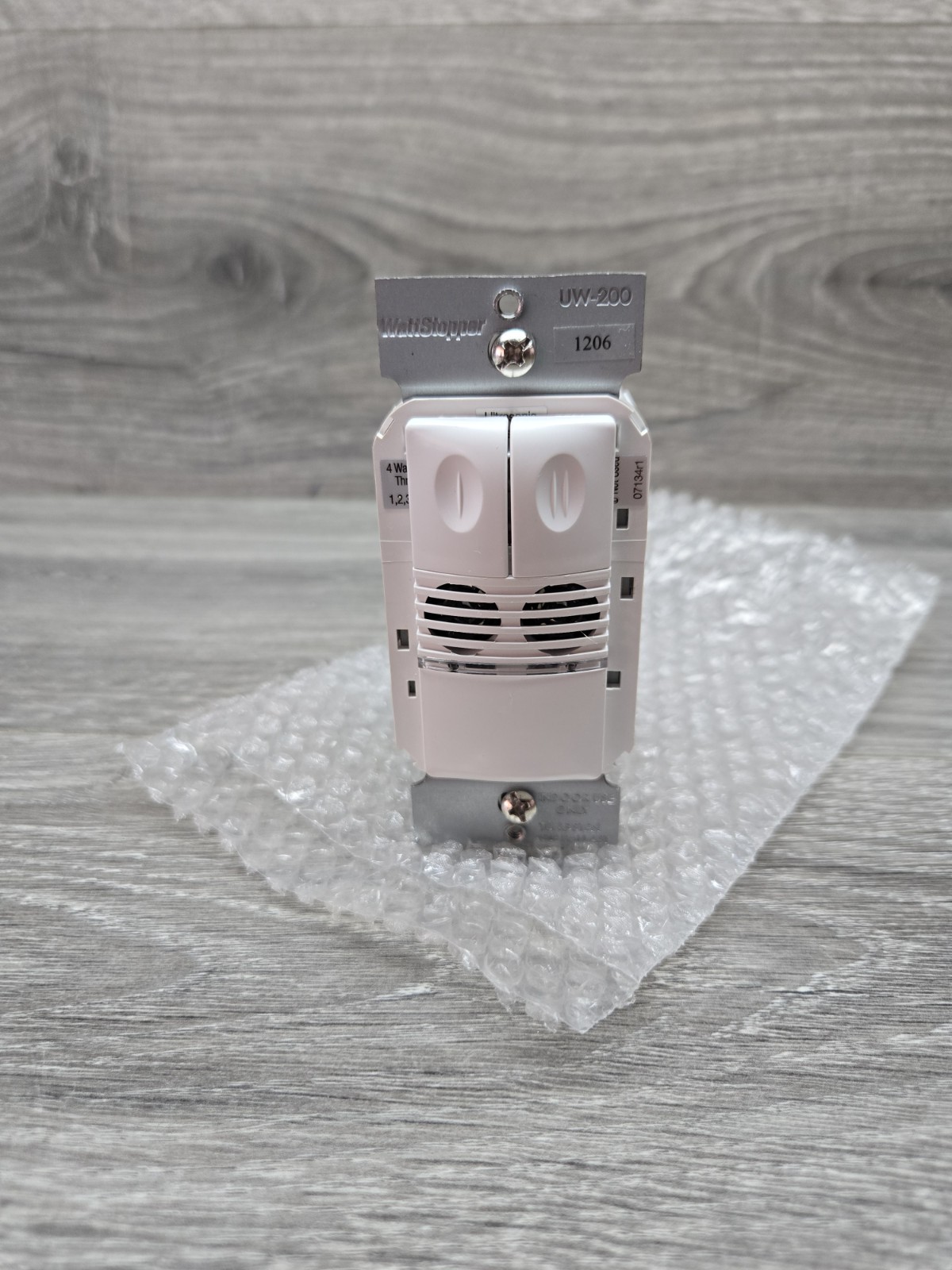 Wattstopper UW-200 Passive Infrared Automatic Wall Switch Sensor