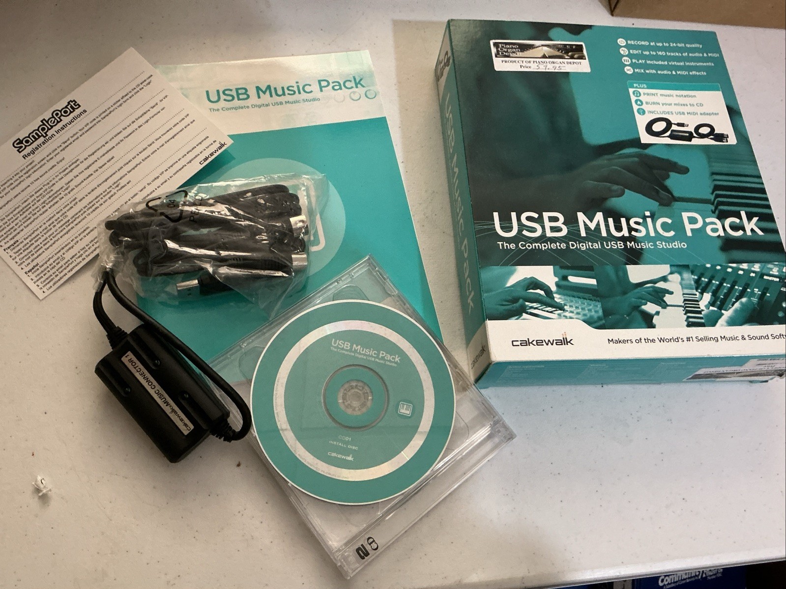 Cakewalk USB MIDI Interface UM-1g And Music Recording Software Open Box