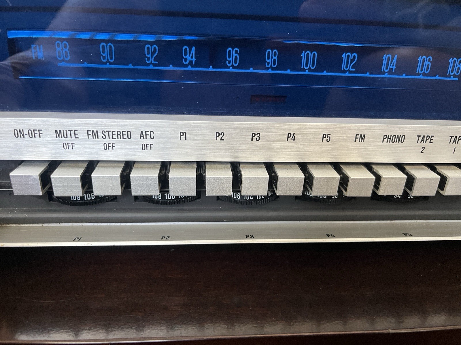 TANDBERG TR-1040 RECEIVER Vintage Stereo for Parts Or Restore
