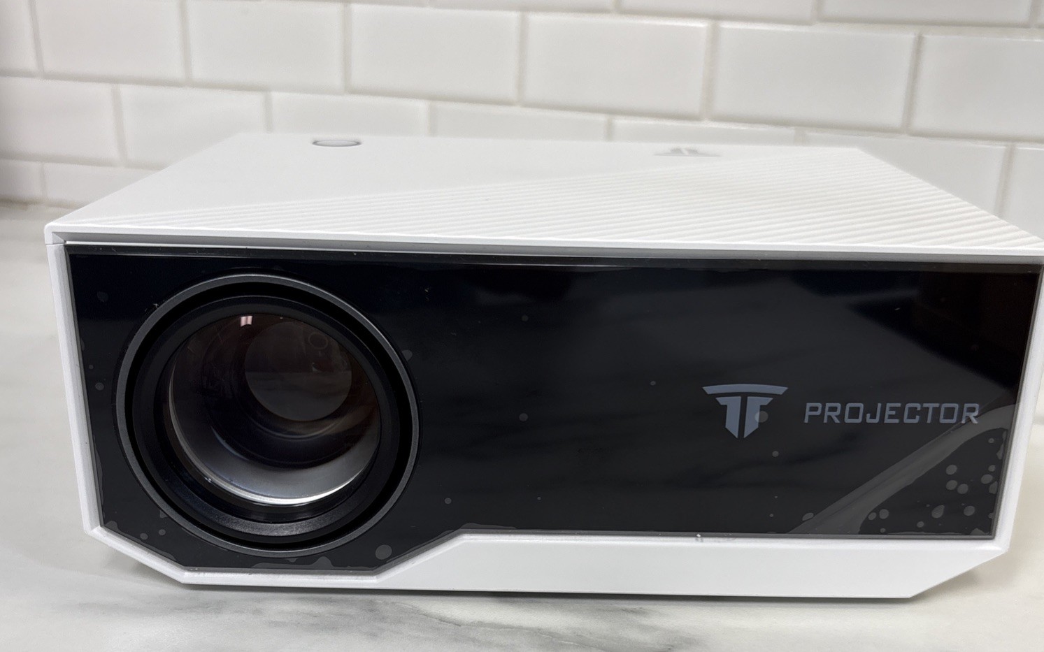 Projector. Croseau GC06 Wifi & Bluetooth, Native Full HD 1080P Projector