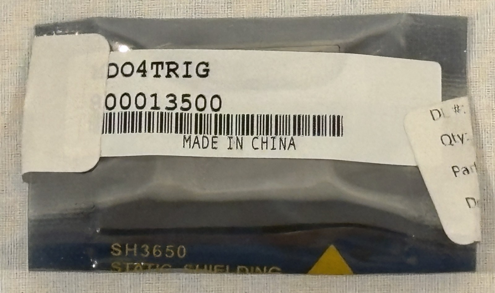Tektronix MDO4TRIG Advanced RF Trigger Module MDO4000 MSO4000 DPO4000