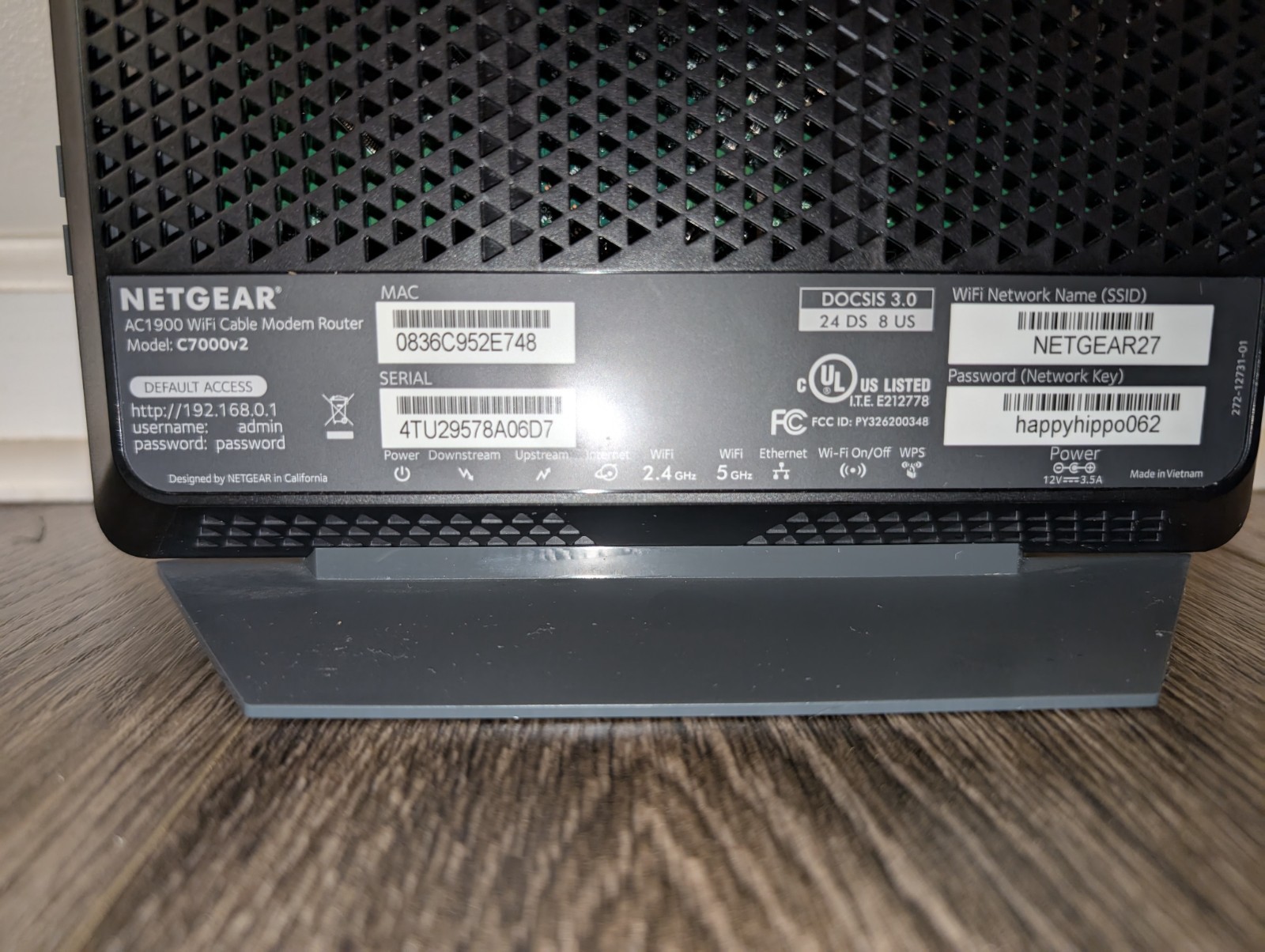 NETGEAR Nighthawk C7000v2 AC1900 Wi-Fi Cable Modem Router! Tested! Read!