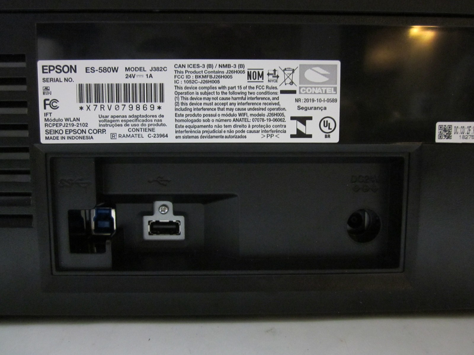 Epson WorkForce ES-580W Wireless Duplex Touchscreen Document Scanner J382C