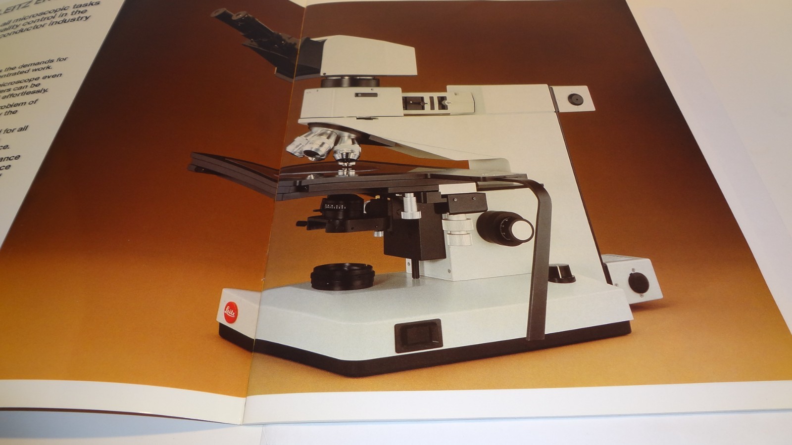 LEITZ ERGOLUX MICROSCOPE BROCHURE 1985 *NEW*