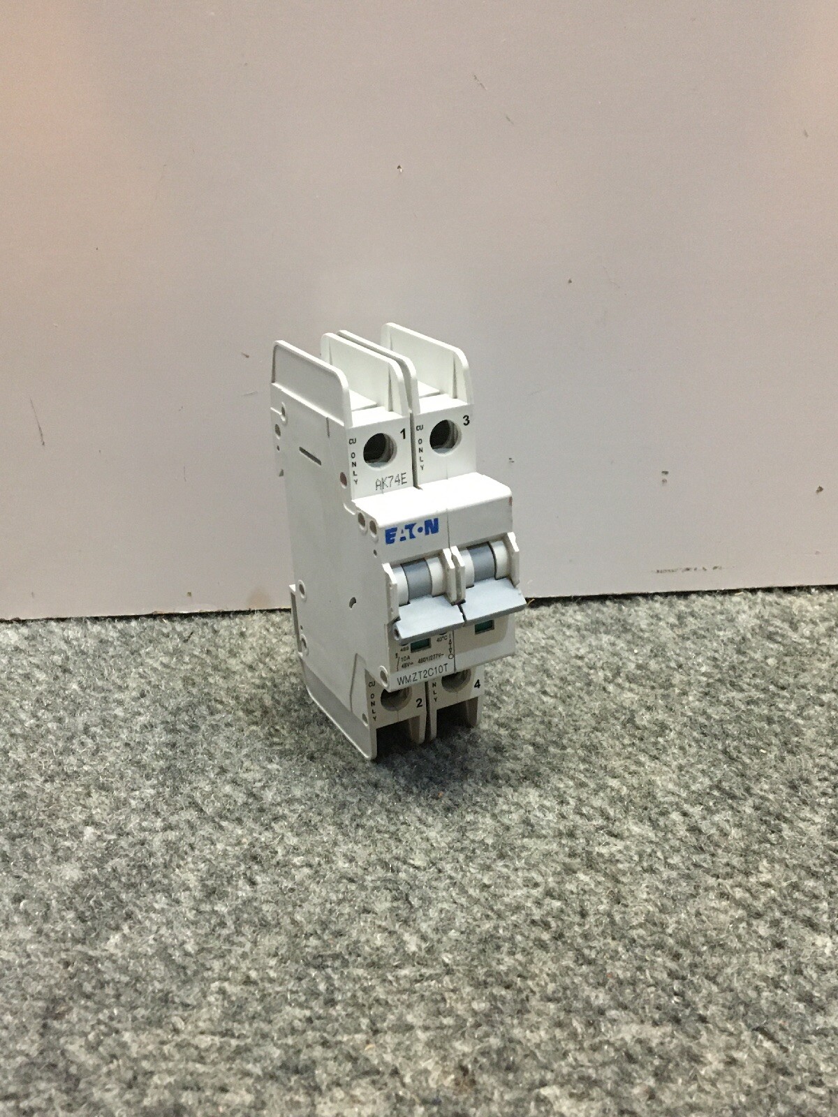 EATON WMZT2C10T PROTECTOR CIRCUIT BREAKER 2 POLE
