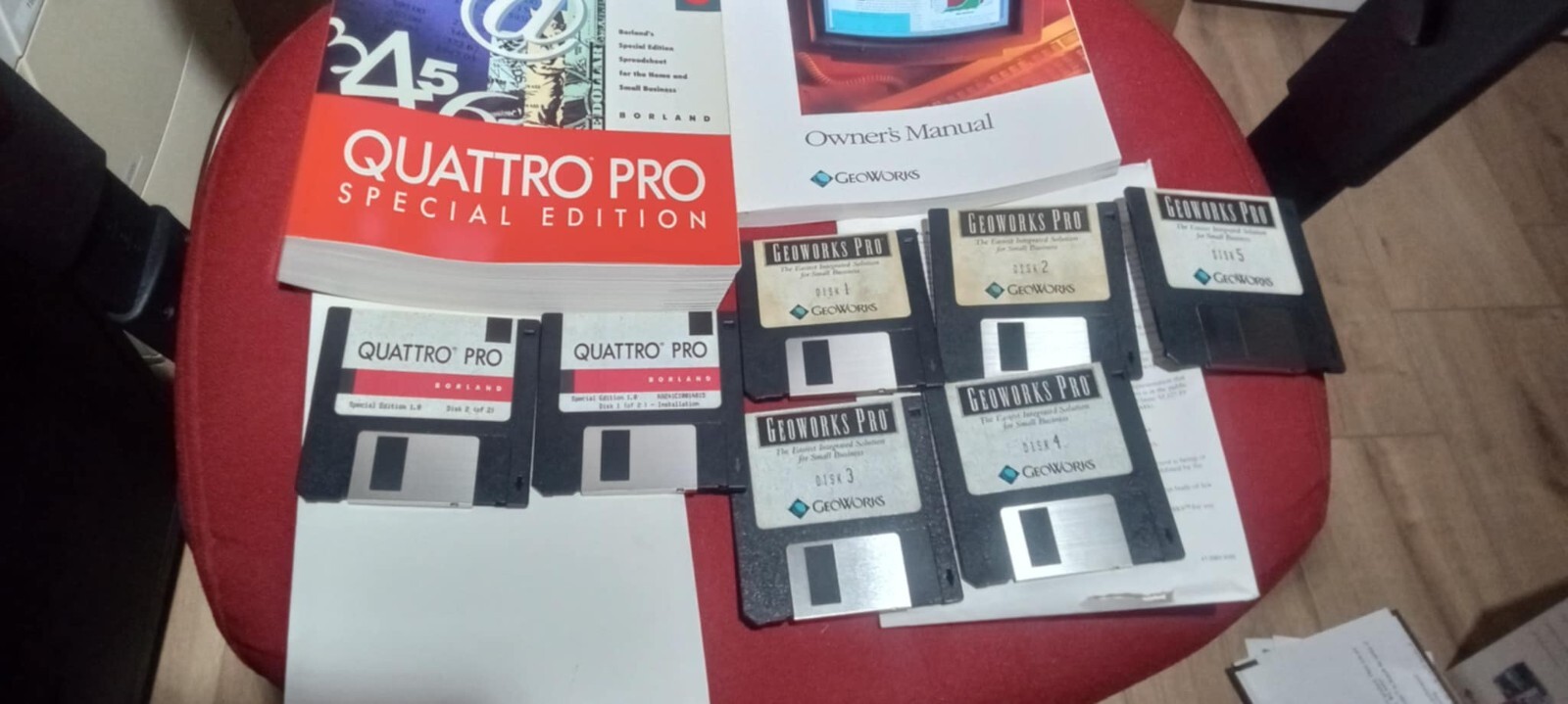 GeoWorks Pro (1990) for IBM PC with Quattro Pro Complete 1.44 diskette DOS Win