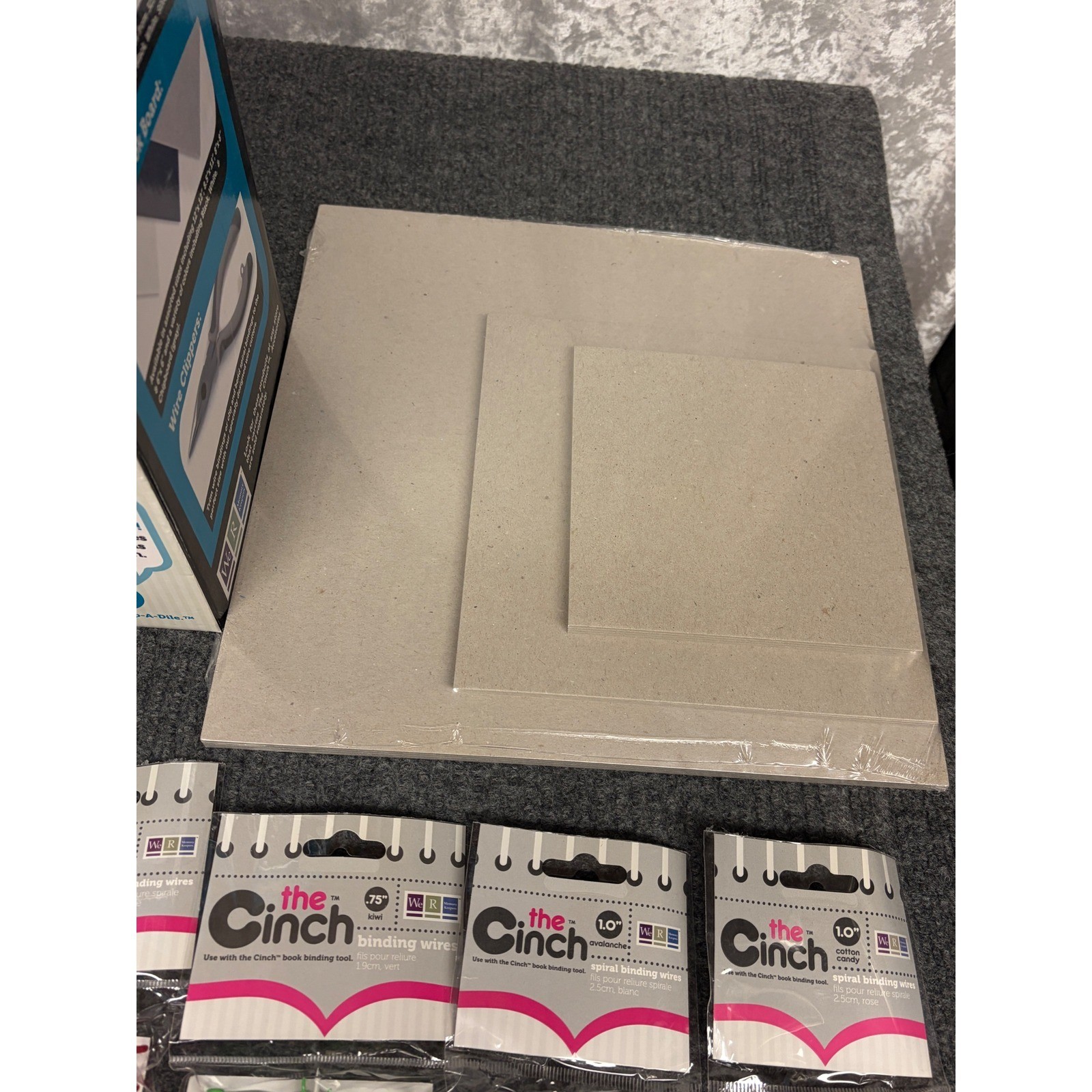 We R Memory Keepers The Cinch Ver 2 Book Binding Tool Bundle w/ Wires & Board