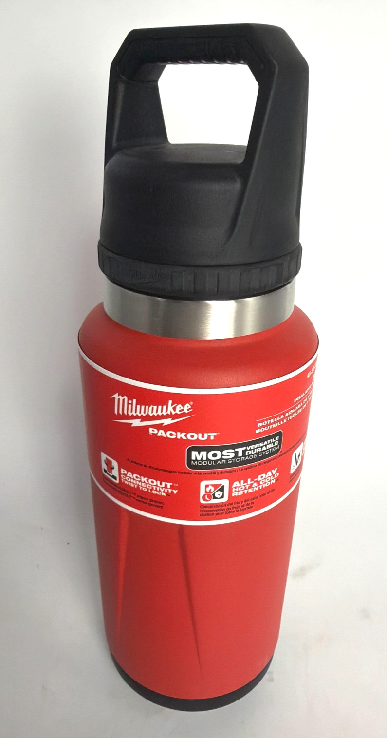 [NEW] (48-22-8397R) Milwaukee PACKOUT 36oz Insulated Bottle with Chug Lid