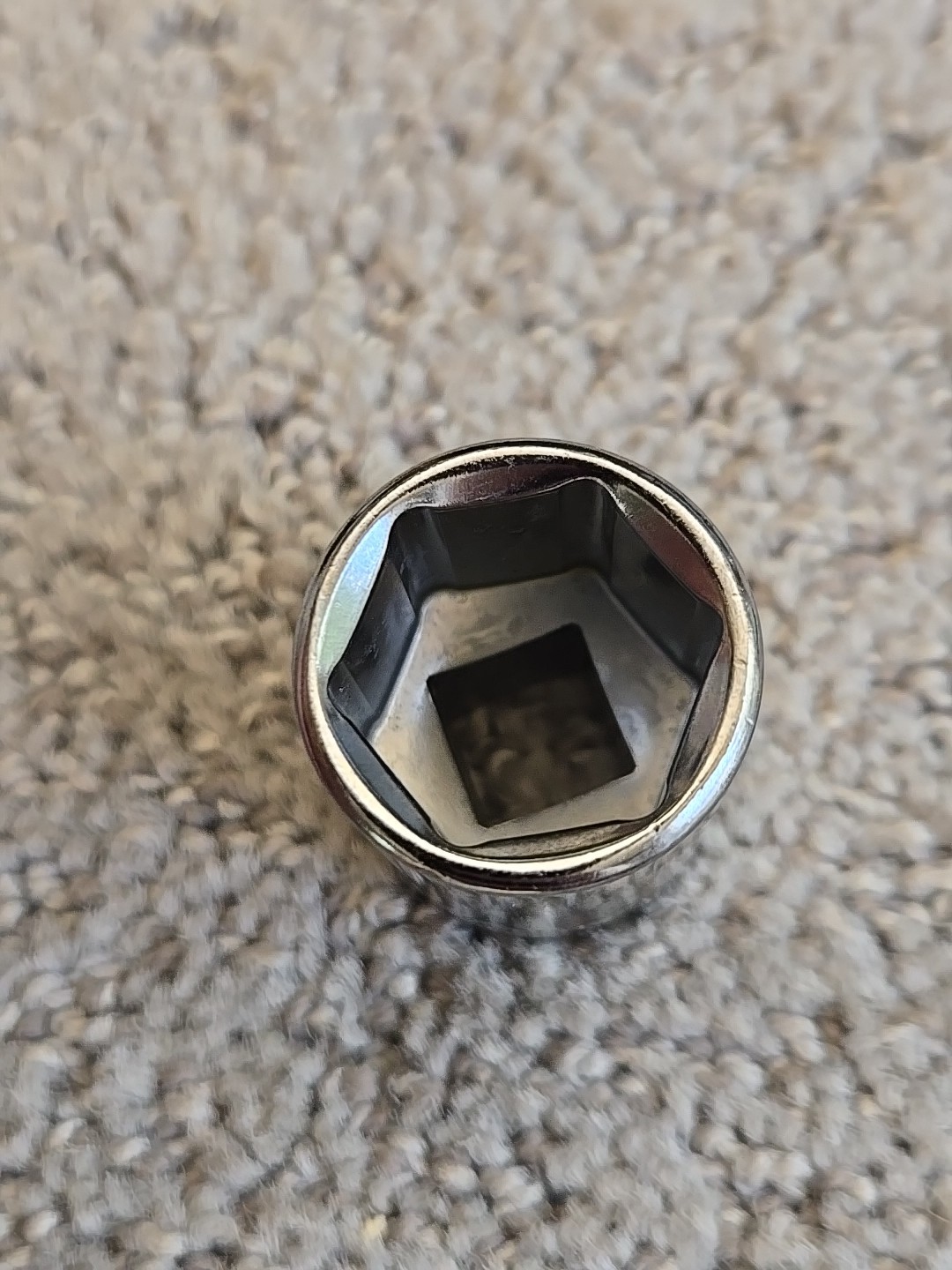 Craftsman CMMT43006 11/16" 6pt Socket 3/8" Drive B22