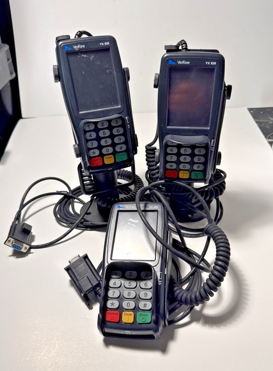 Lot of 3 - Verifone VX820 Payment Terminal VX 820 POS Card Readers + 2 Stands