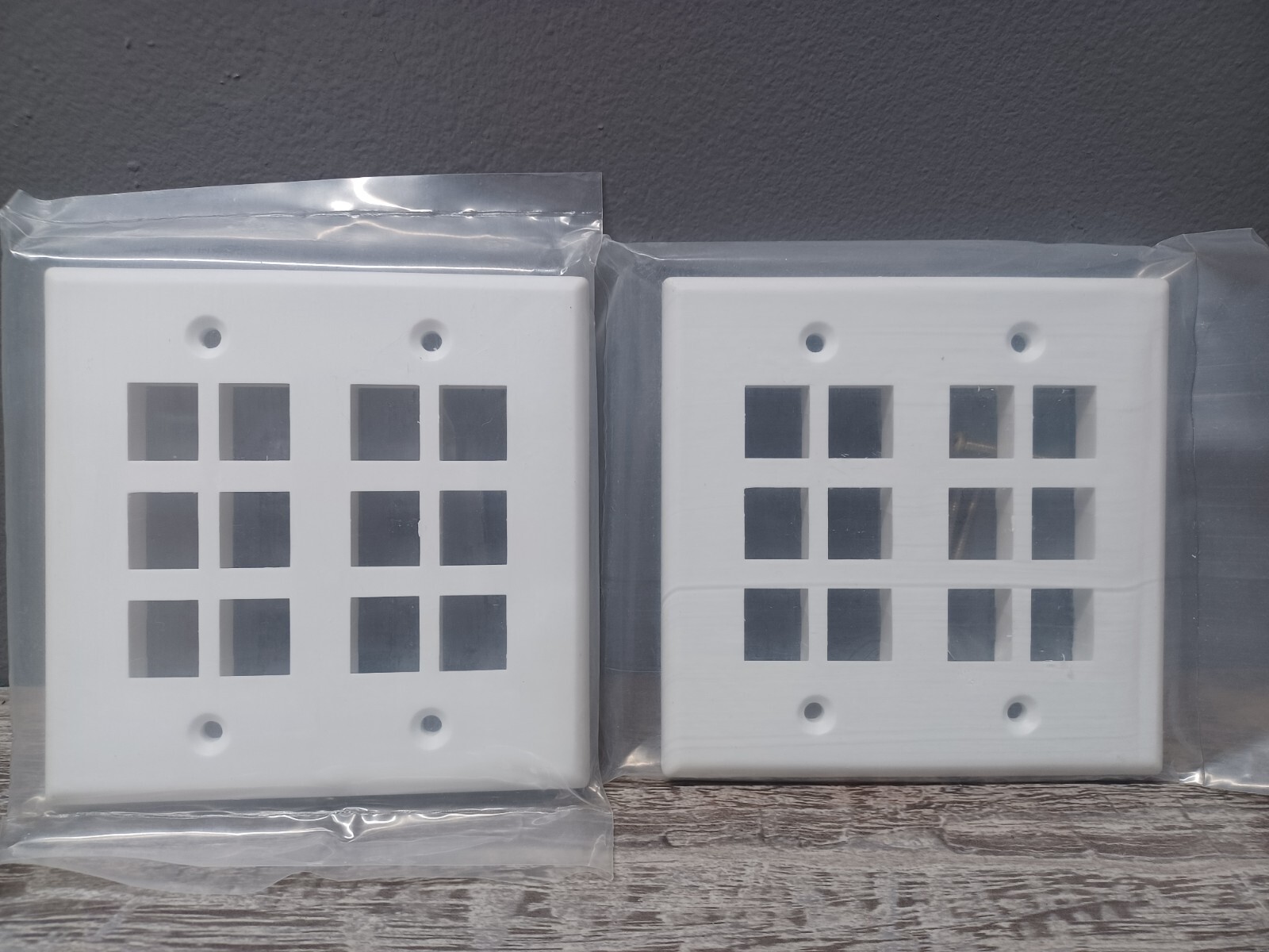 (2) Double-Gang 12-Port Keystone Wall Plate (White)