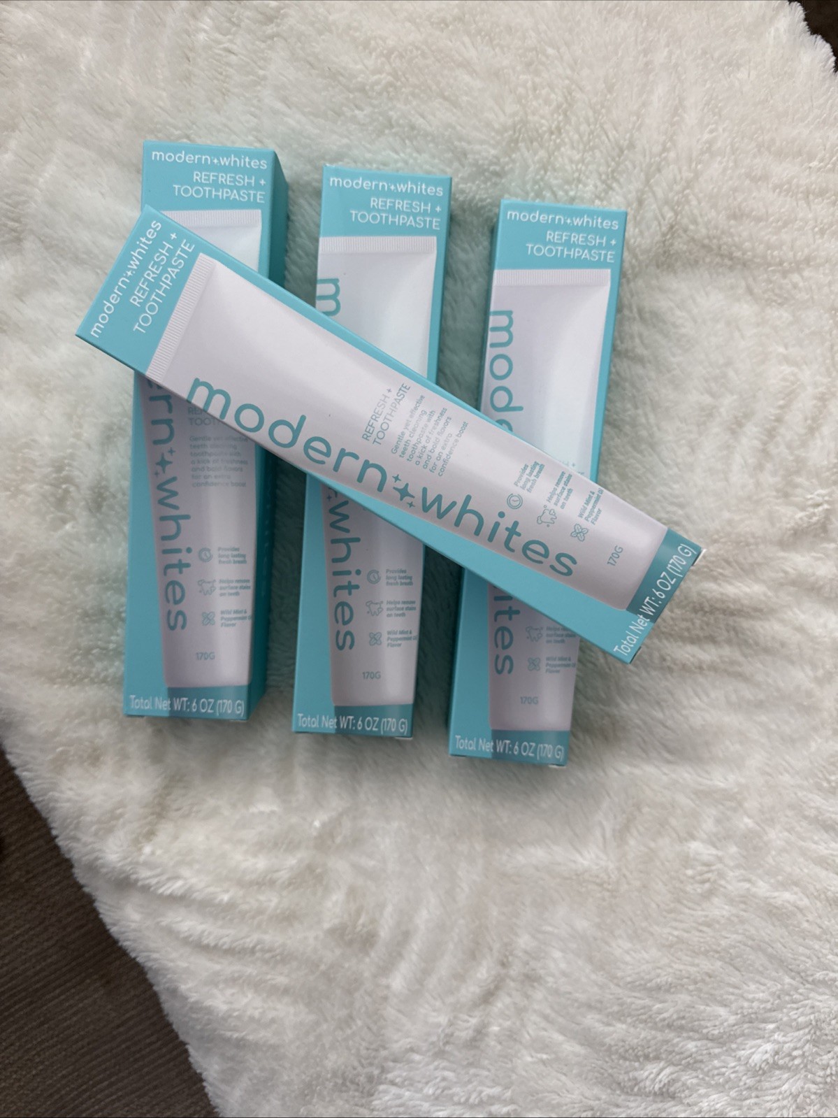MODERN WHITES REFRESH WILD MINT PEPPERMINT TOOTHPASTE REMOVES TEETH STAINS 4pack