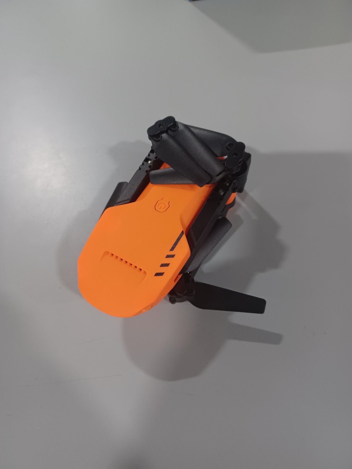 PIONEER PROFESSION QUADCOPTER DRONE MODEL - ORANGE
