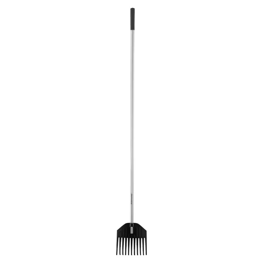 66 In. Lightweight Aluminum Handle Shrub Rake