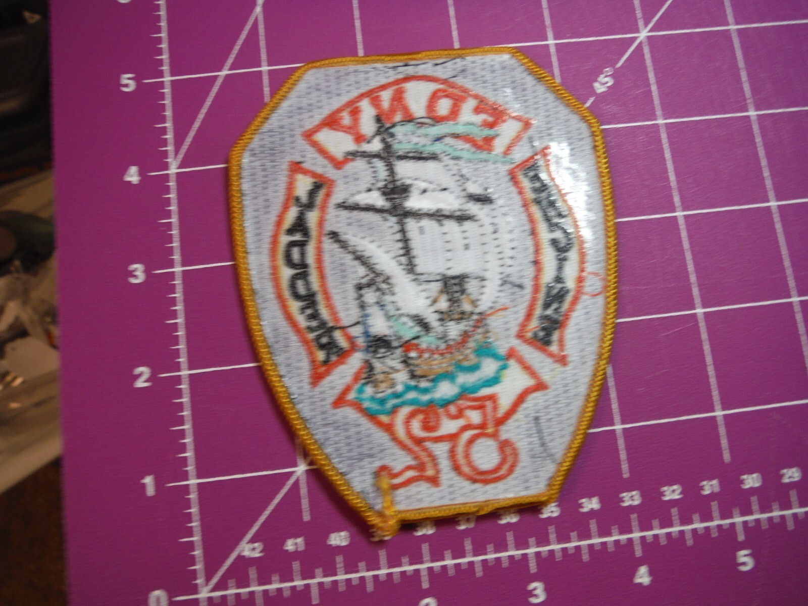 NYC Fire Dept-FDNY Engine/Ladder 52 patch