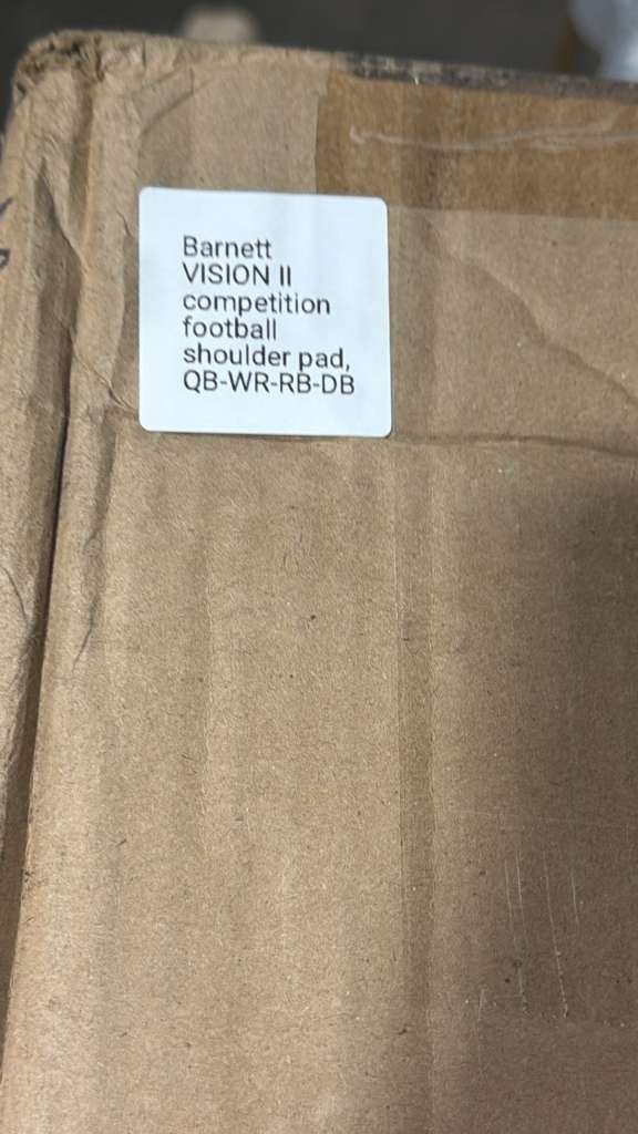 Barnett VISION II competition football shoulder pad, QB-WR-RB-DB Size S