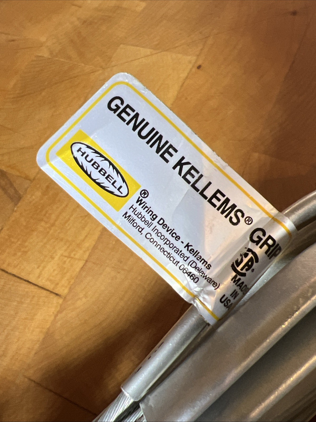 Hubbell-Kellems Underground 4.00-4.49” Pulling Grips Rotating Eye #033011017 52"