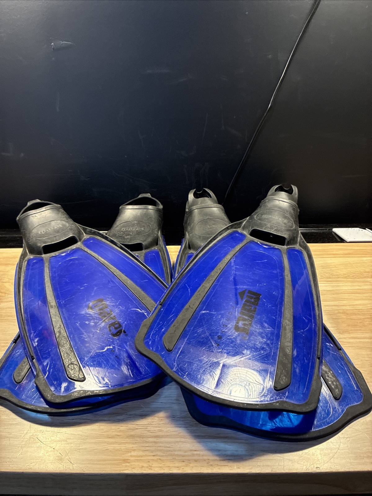 Mares Frontier SCUBA FINS 2 Pair Size 6.5-7.5 With Mesh Bag