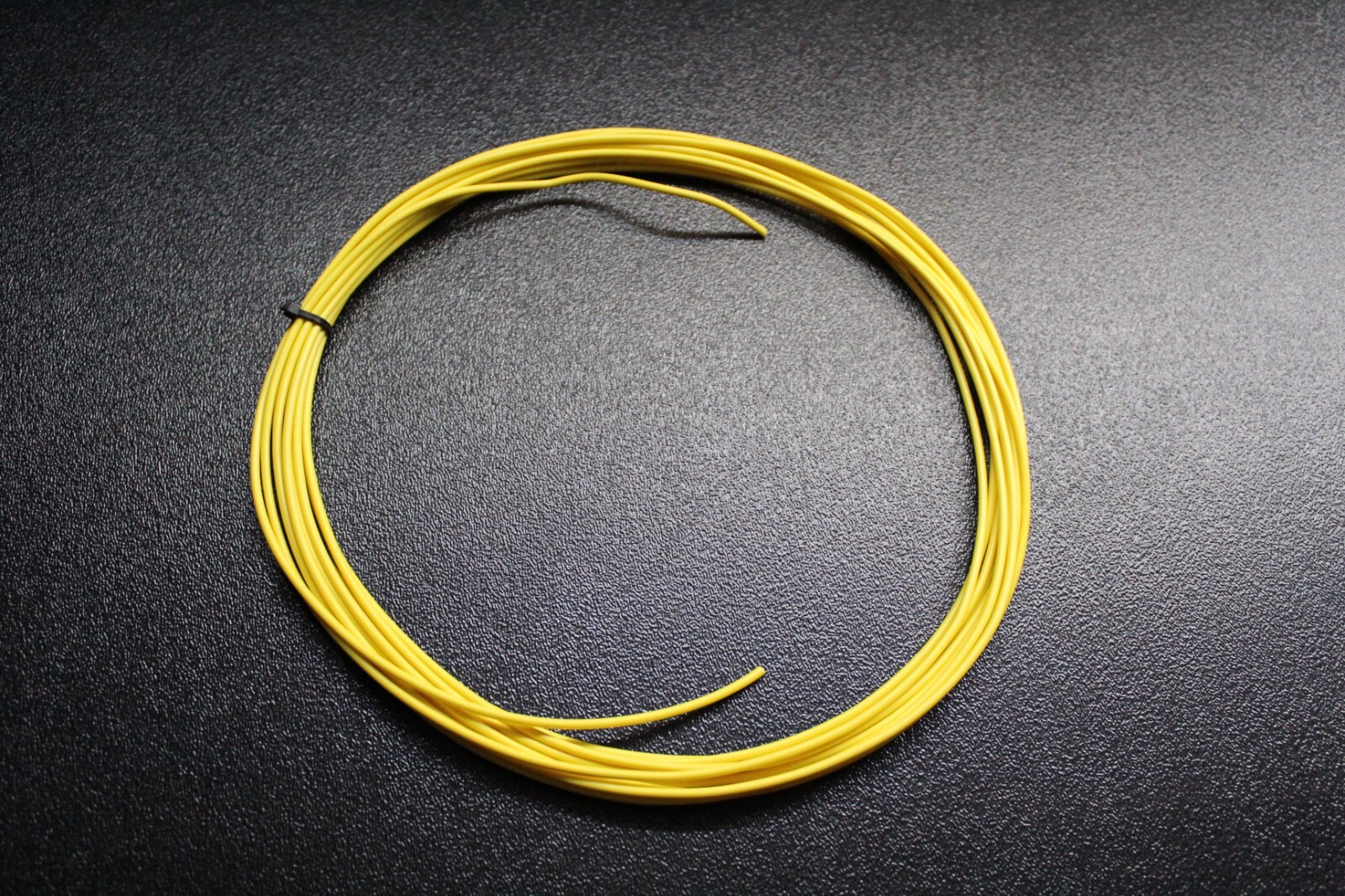 18 GAUGE WIRE 100 FT YELLOW PRIMARY AWG STRANDED COPPER POWER REMOTE AWG 12 VOLT