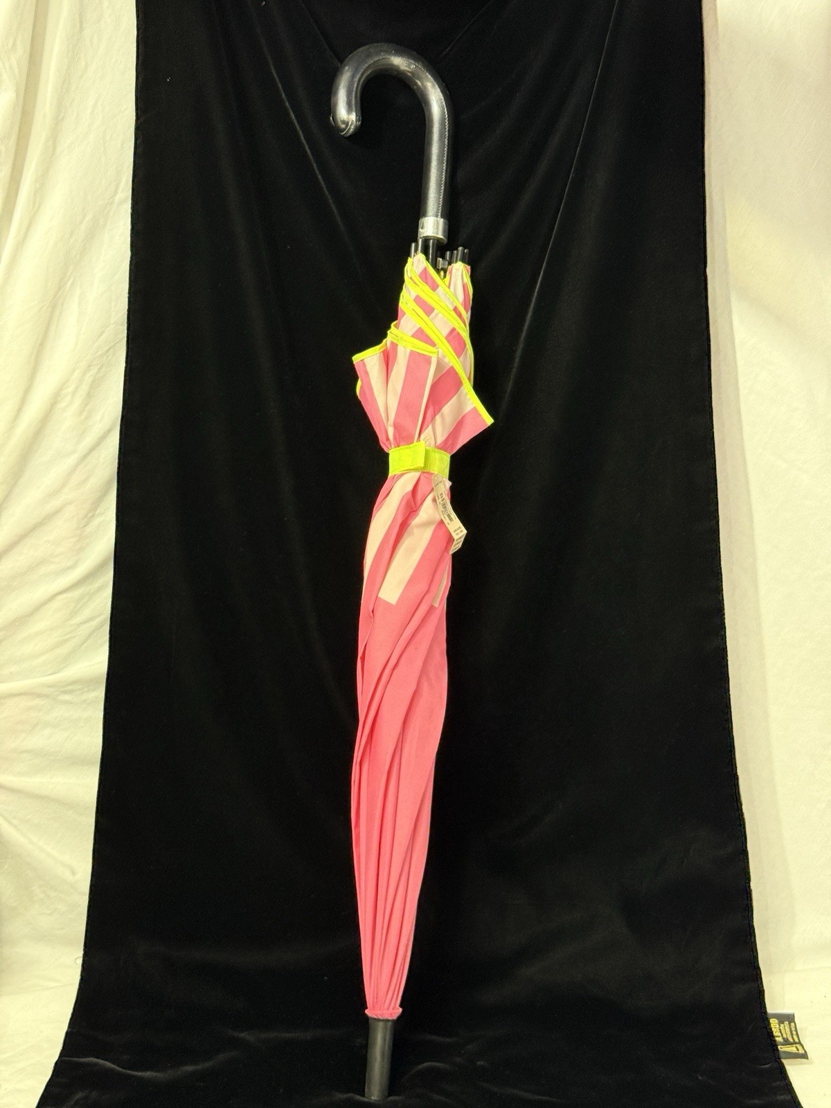 NEW Victoria’s Secret Pink Striped Full Size Iconic Umbrella Neon Trim NWT $68