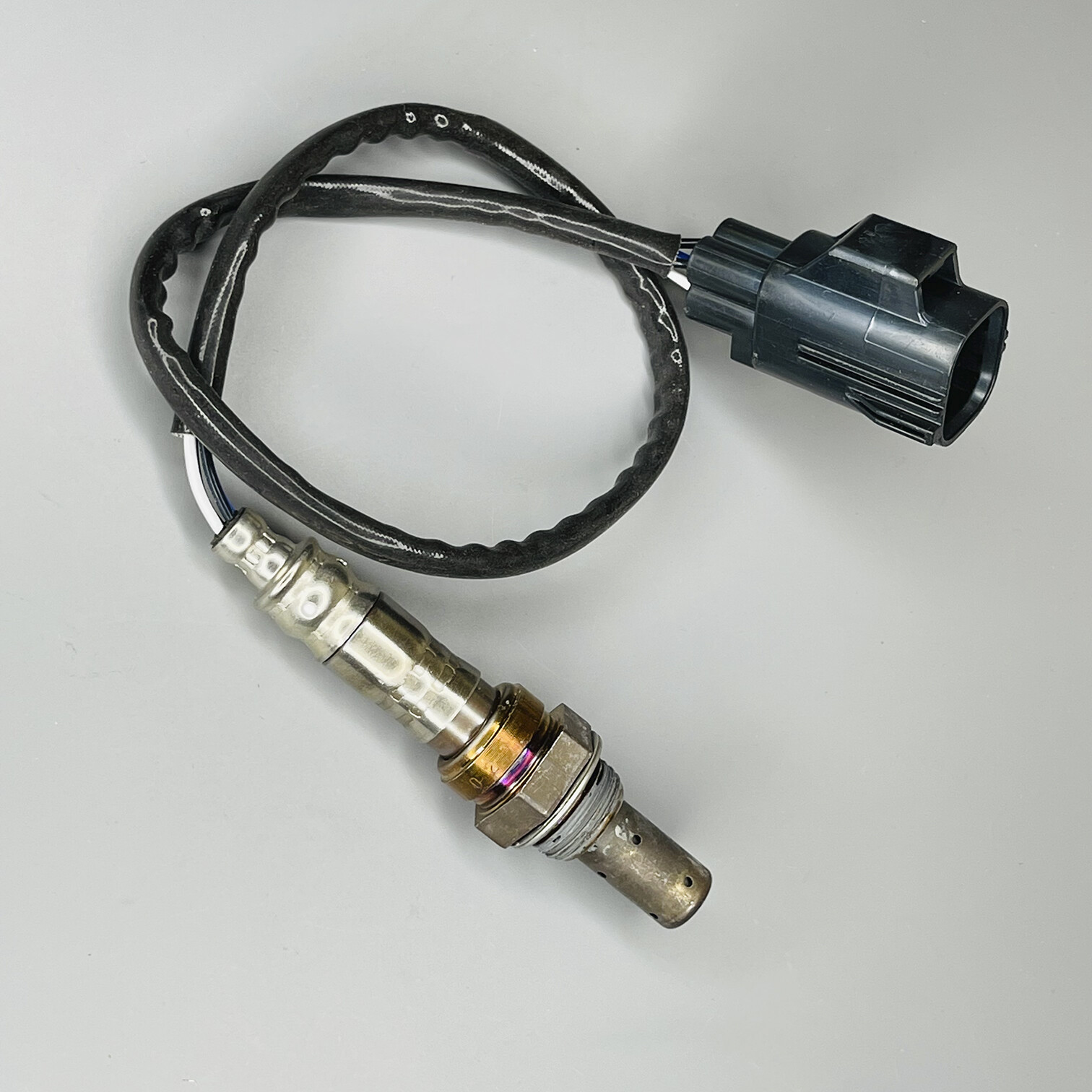 Air Fuel Ratio Oxygen Sensor O2 234-9020 For 1999-2000 Volvo S70 V70 2.4L